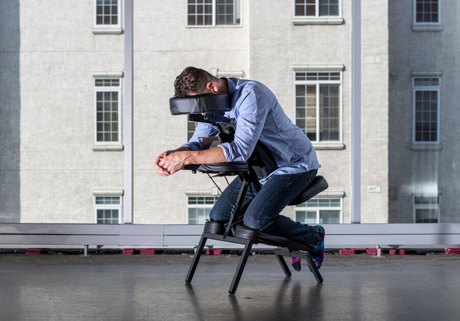 face-down-vitrectomy-chair-comfort-2-3